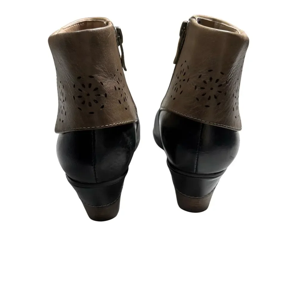 Elite by Corkys Women's Western Style Black & Brown Booties - Size 7 - Barbara